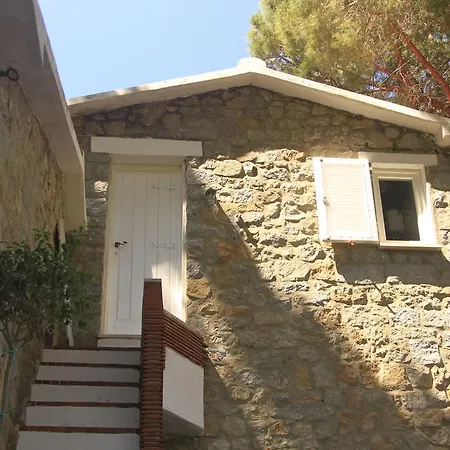 Casa La Pineta Patresi Πανσιόν La Guardia
