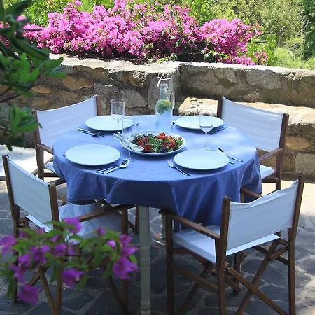 Casa La Pineta Patresi Guest house La Guardia